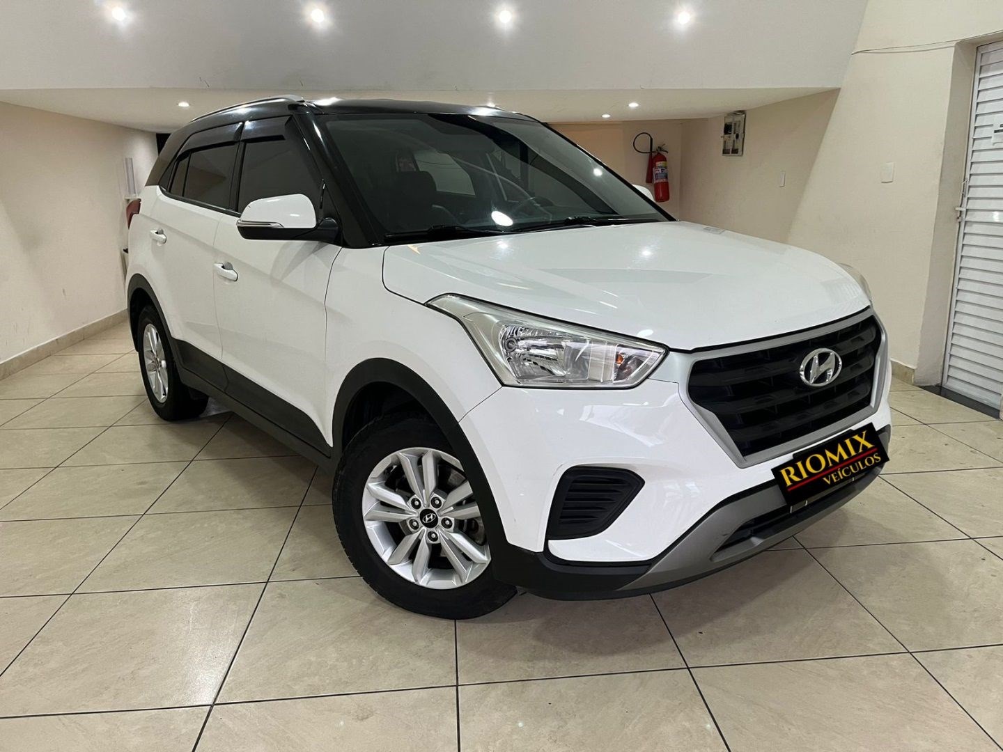 //www.autoline.com.br/carro/hyundai/creta-16-attitude-16v-flex-4p-automatico/2018/rio-de-janeiro-rj/24952867