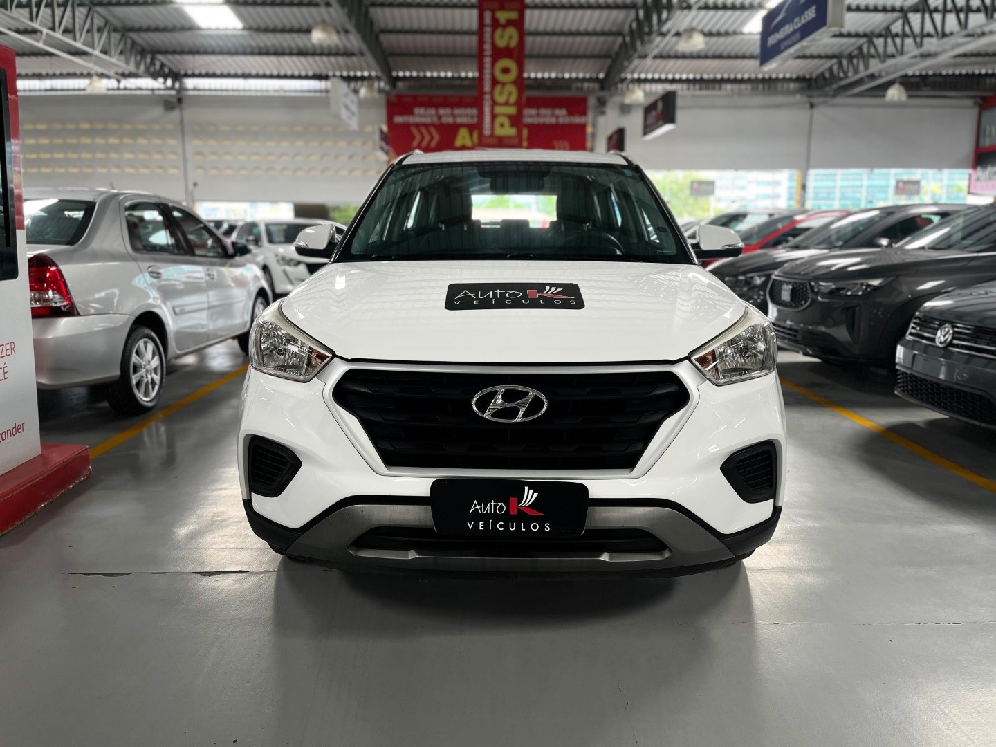 //www.autoline.com.br/carro/hyundai/creta-16-attitude-16v-flex-4p-automatico/2018/salvador-ba/24983942