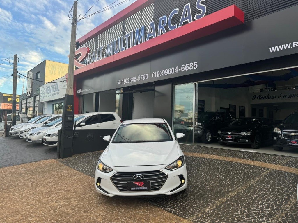 //www.autoline.com.br/carro/hyundai/elantra-20-gls-16v-flex-4p-automatico/2018/americana-sp/24477816