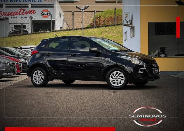 //www.autoline.com.br/carro/hyundai/hb20-10-comfort-12v-flex-4p-manual/2017/criciuma-sc/22635961