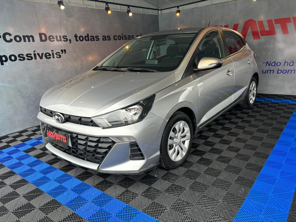 //www.autoline.com.br/carro/hyundai/hb20-10-comfort-12v-flex-4p-manual/2023/joinville-sc/23655646