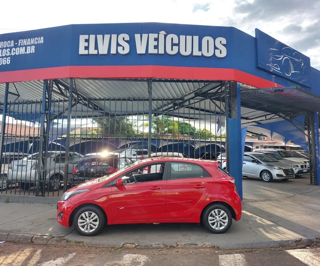 //www.autoline.com.br/carro/hyundai/hb20-10-comfort-plus-12v-flex-4p-manual/2014/franca-sp/23661742