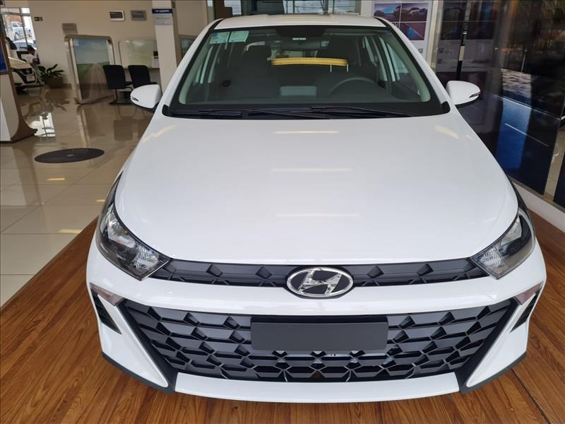 //www.autoline.com.br/carro/hyundai/hb20-10-comfort-12v-flex-4p-manual/2024/campinas-sp/23741159