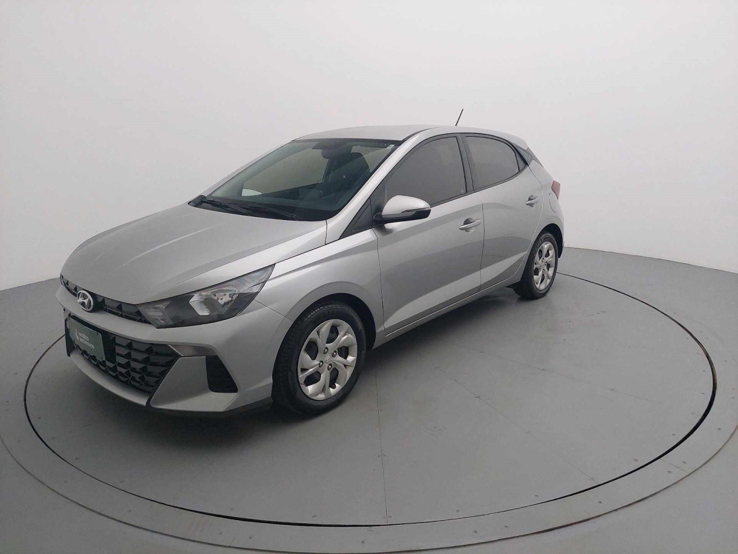 //www.autoline.com.br/carro/hyundai/hb20-10-comfort-12v-flex-4p-manual/2023/goiania-go/23777232