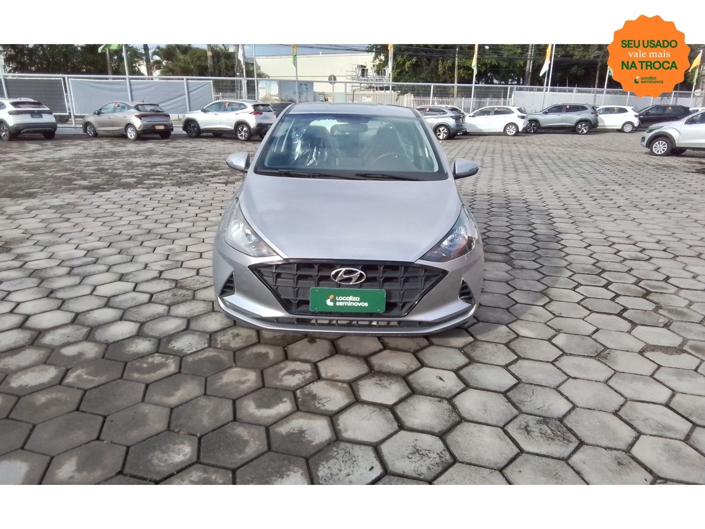 //www.autoline.com.br/carro/hyundai/hb20-16-vision-16v-flex-4p-automatico/2021/jaboatao-dos-guararapes-pe/24026329