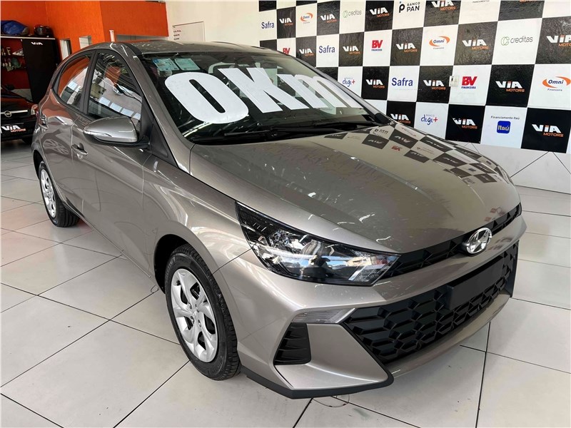//www.autoline.com.br/carro/hyundai/hb20-10-comfort-plus-12v-flex-4p-manual/2025/sao-paulo-sp/24064580