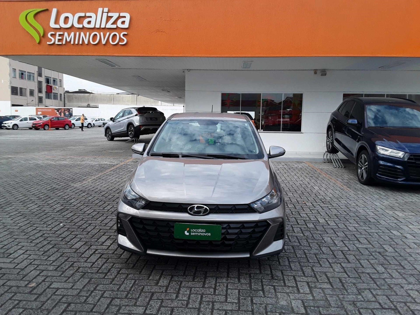 //www.autoline.com.br/carro/hyundai/hb20-10-comfort-12v-flex-4p-manual/2023/joinville-sc/24249500