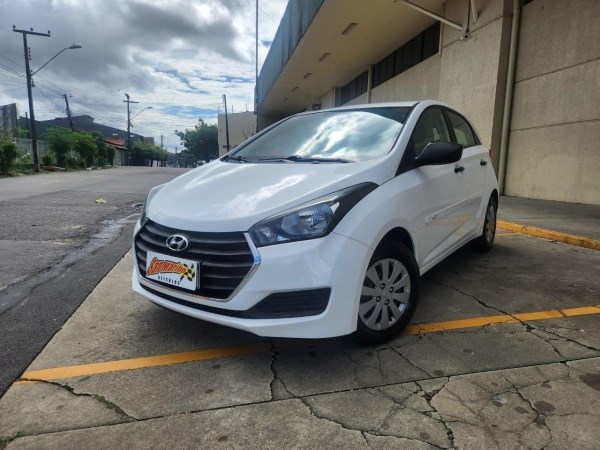//www.autoline.com.br/carro/hyundai/hb20-10-comfort-12v-flex-4p-manual/2018/fortaleza-ce/24281206