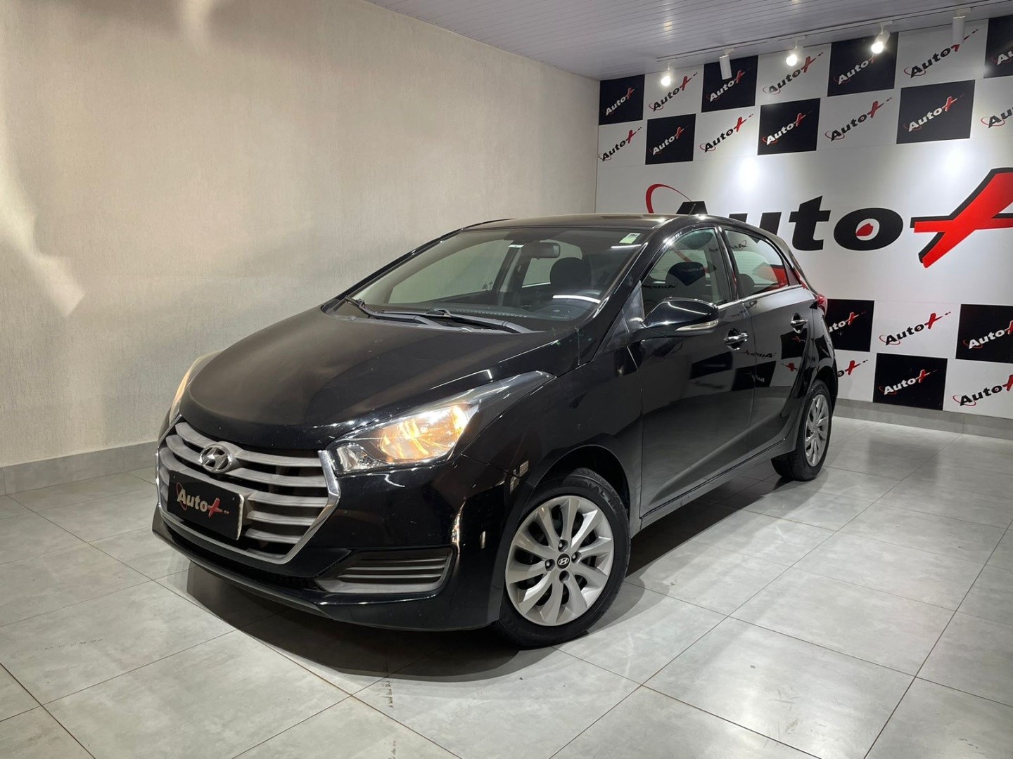 //www.autoline.com.br/carro/hyundai/hb20-16-comfort-plus-16v-flex-4p-automatico/2017/ribeirao-preto-sp/24498531