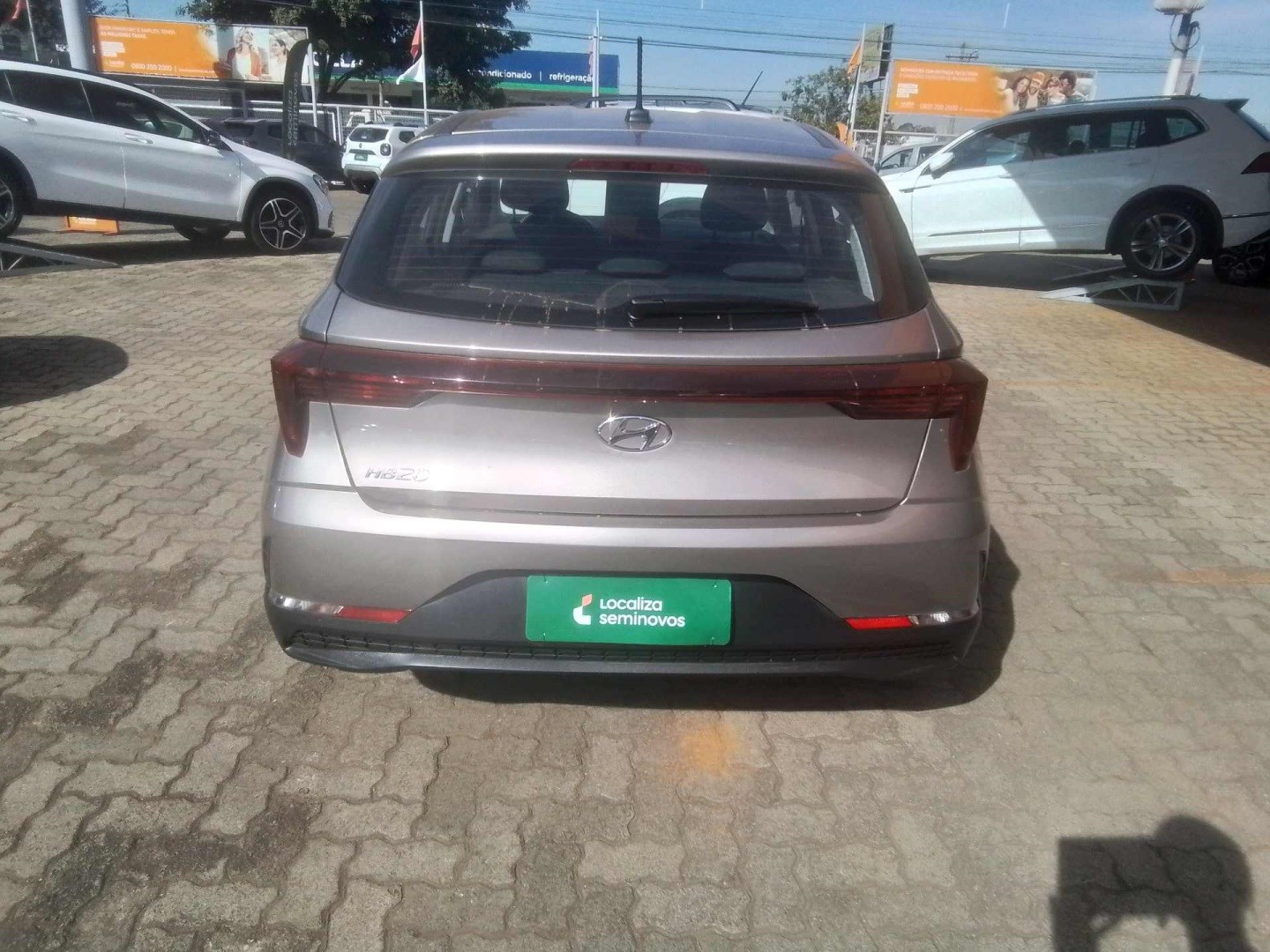 //www.autoline.com.br/carro/hyundai/hb20-10-comfort-12v-flex-4p-manual/2023/brasilia-df/24575633