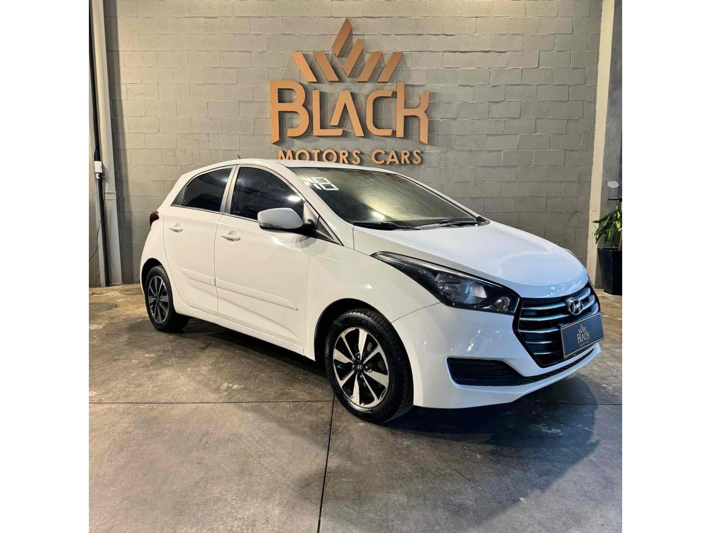 //www.autoline.com.br/carro/hyundai/hb20-16-comfort-plus-16v-flex-4p-automatico/2018/rio-de-janeiro-rj/24670465