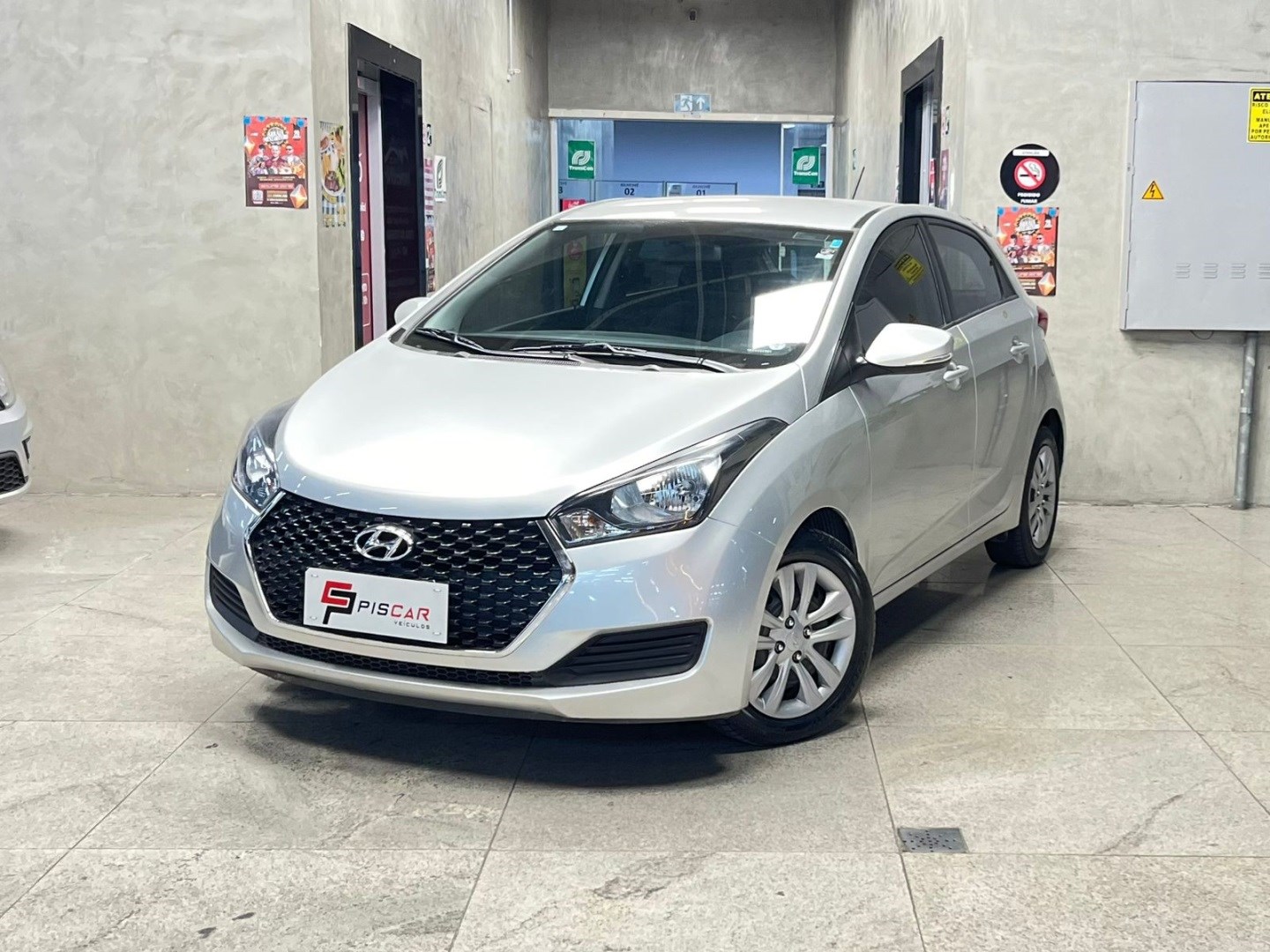 //www.autoline.com.br/carro/hyundai/hb20-10-comfort-plus-12v-flex-4p-manual/2019/belo-horizonte-mg/24713549
