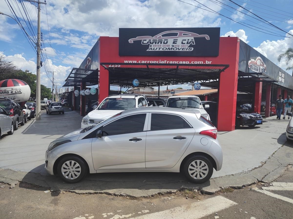 //www.autoline.com.br/carro/hyundai/hb20-10-comfort-12v-flex-4p-manual/2013/franca-sp/24741118