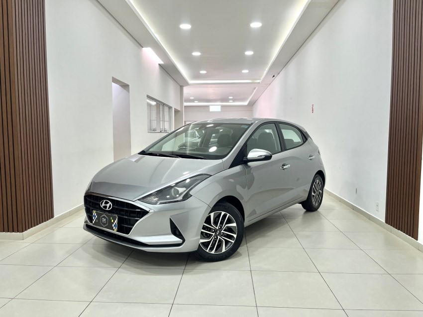 //www.autoline.com.br/carro/hyundai/hb20-10-diamond-plus-12v-flex-4p-turbo-automatico/2020/campinas-sp/24805178