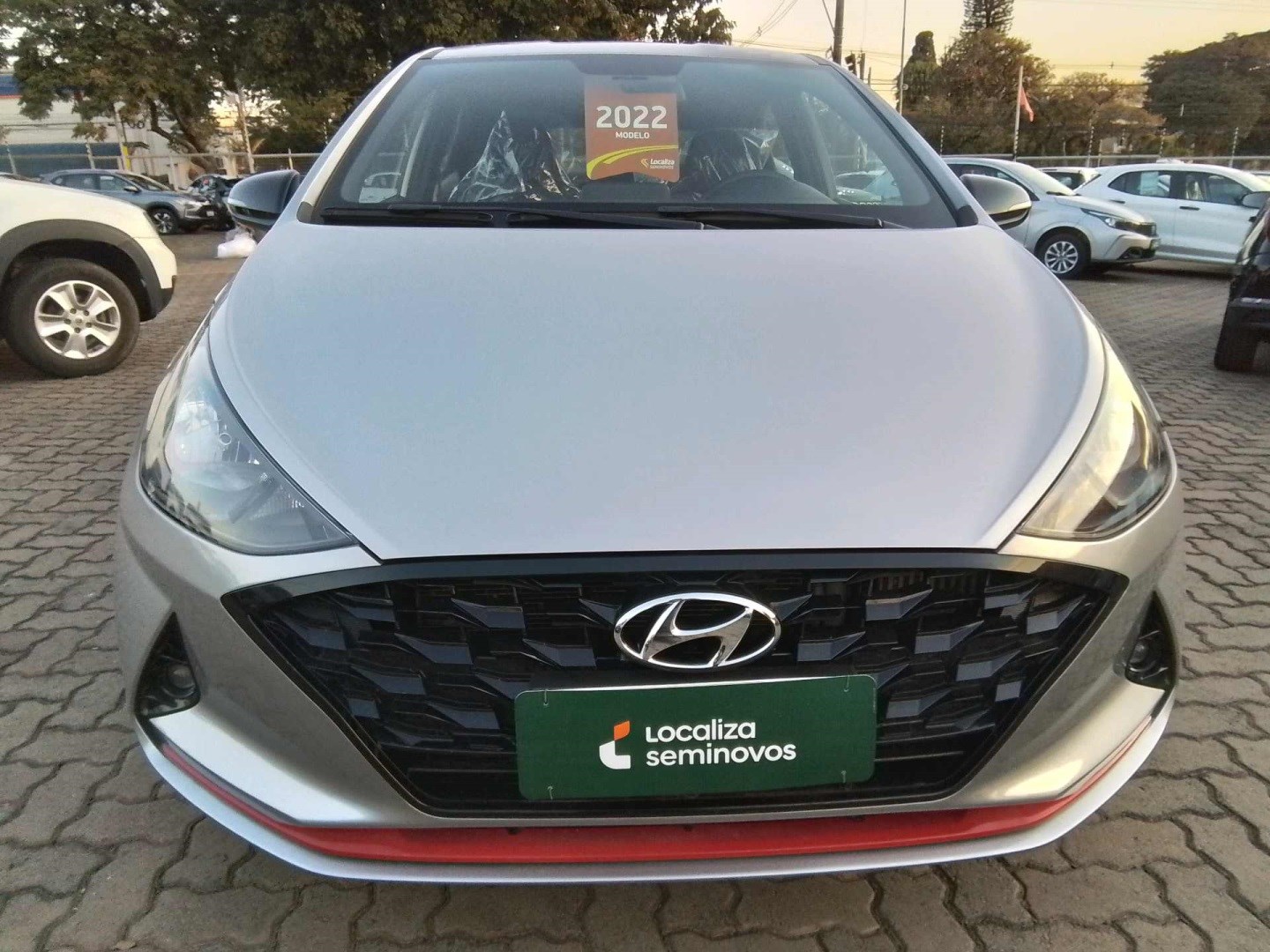 //www.autoline.com.br/carro/hyundai/hb20-10-sport-12v-flex-4p-turbo-automatico/2022/limeira-sp/24904668