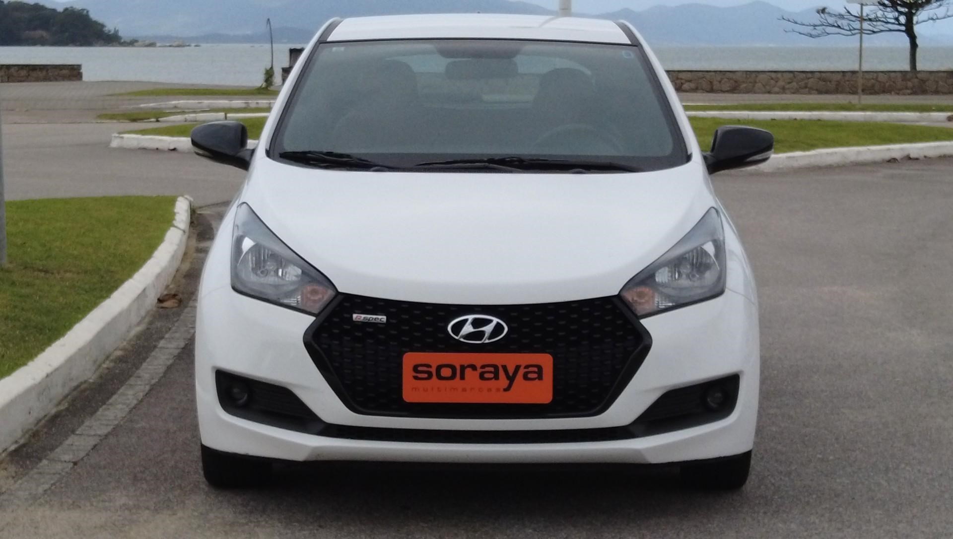 //www.autoline.com.br/carro/hyundai/hb20-16-r-spec-16v-flex-4p-automatico/2018/florianopolis-sc/24916340