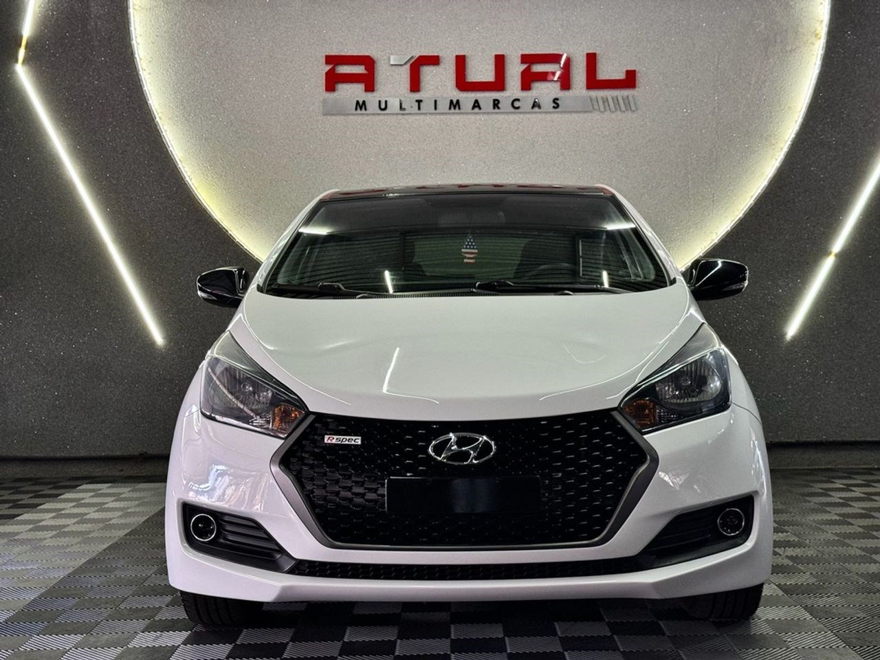 //www.autoline.com.br/carro/hyundai/hb20-16-r-spec-16v-flex-4p-manual/2016/sao-jose-do-rio-preto-sp/24948529