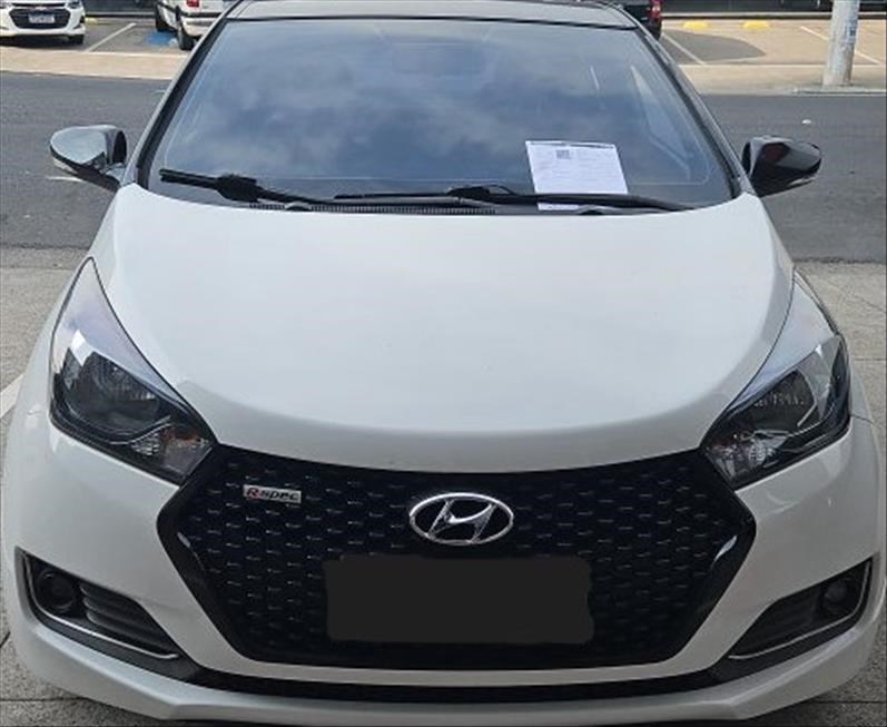 //www.autoline.com.br/carro/hyundai/hb20-16-r-spec-16v-flex-4p-automatico/2019/guarulhos-sp/24968362