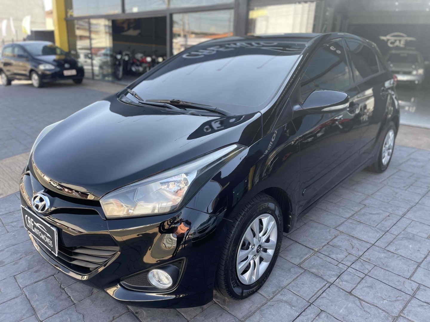 //www.autoline.com.br/carro/hyundai/hb20-10-comfort-12v-flex-4p-manual/2015/santa-barbara-doeste-sp/24970444