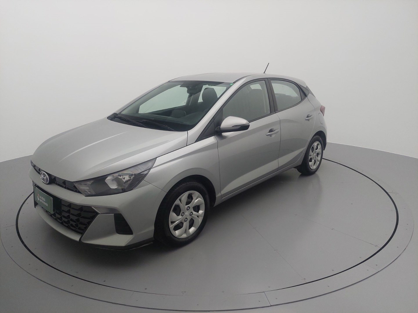 //www.autoline.com.br/carro/hyundai/hb20-10-comfort-12v-flex-4p-manual/2023/taubate-sp/24979128