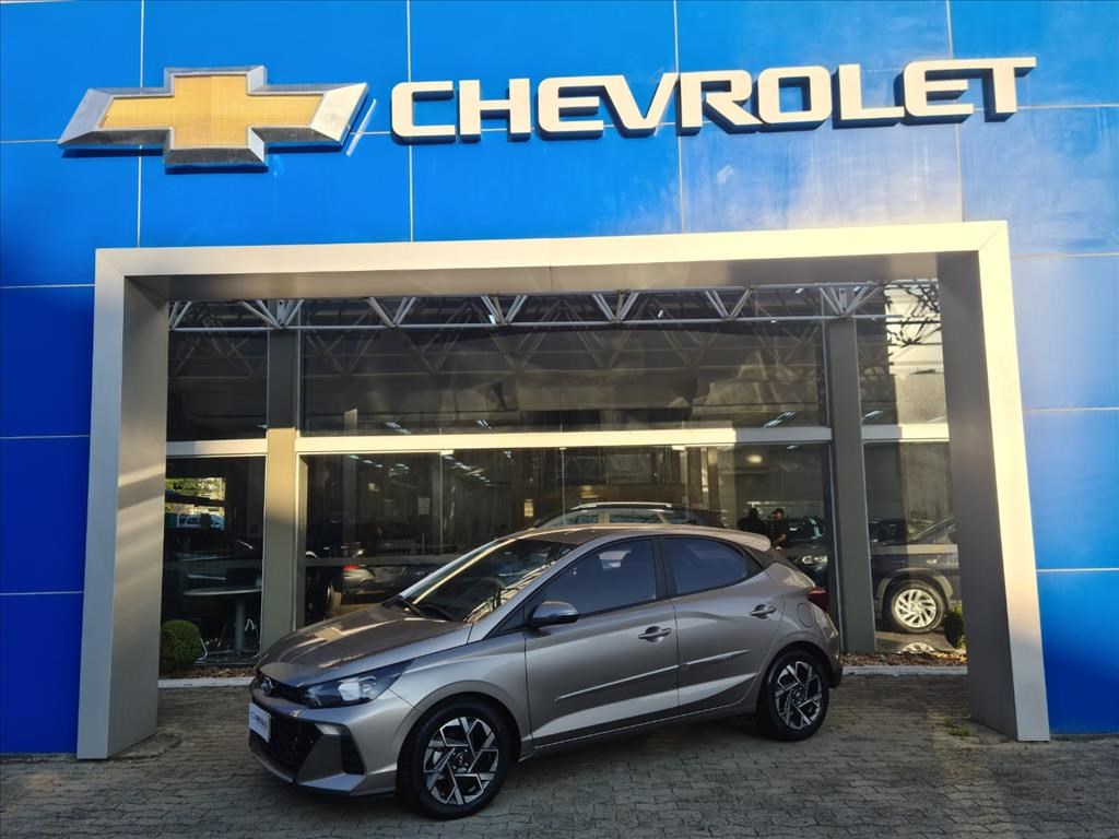 //www.autoline.com.br/carro/hyundai/hb20-10-comfort-12v-flex-4p-turbo-automatico/2023/sao-paulo-sp/25010749