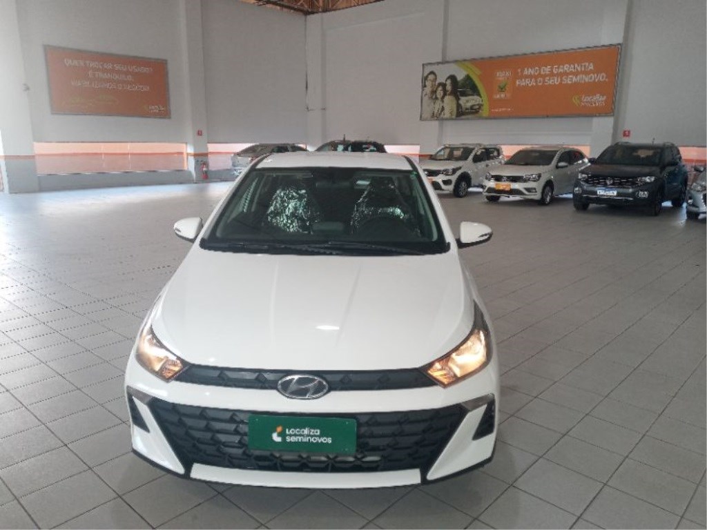 //www.autoline.com.br/carro/hyundai/hb20-10-comfort-12v-flex-4p-manual/2023/sao-paulo-sp/25011405