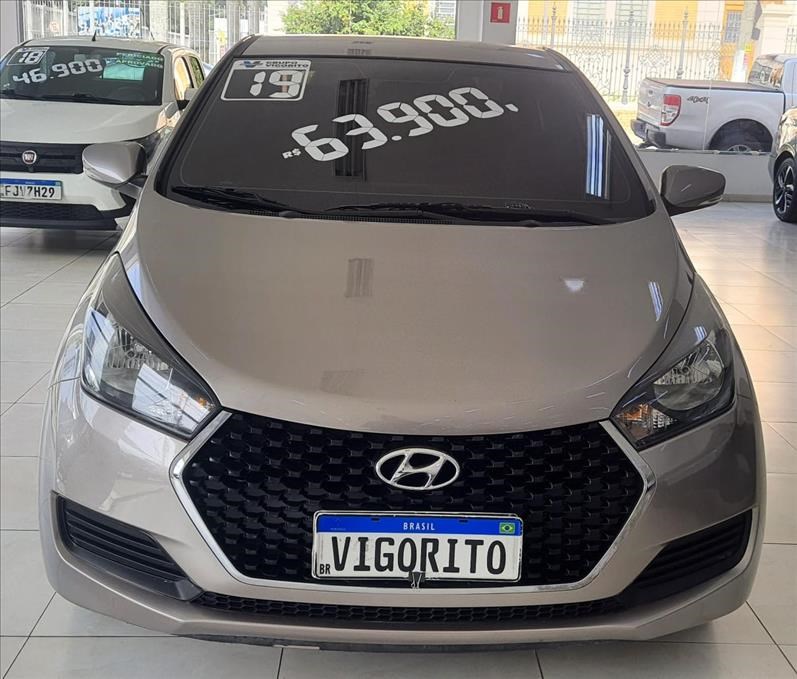 //www.autoline.com.br/carro/hyundai/hb20-10-comfort-plus-12v-flex-4p-manual/2019/sao-paulo-sp/25015783