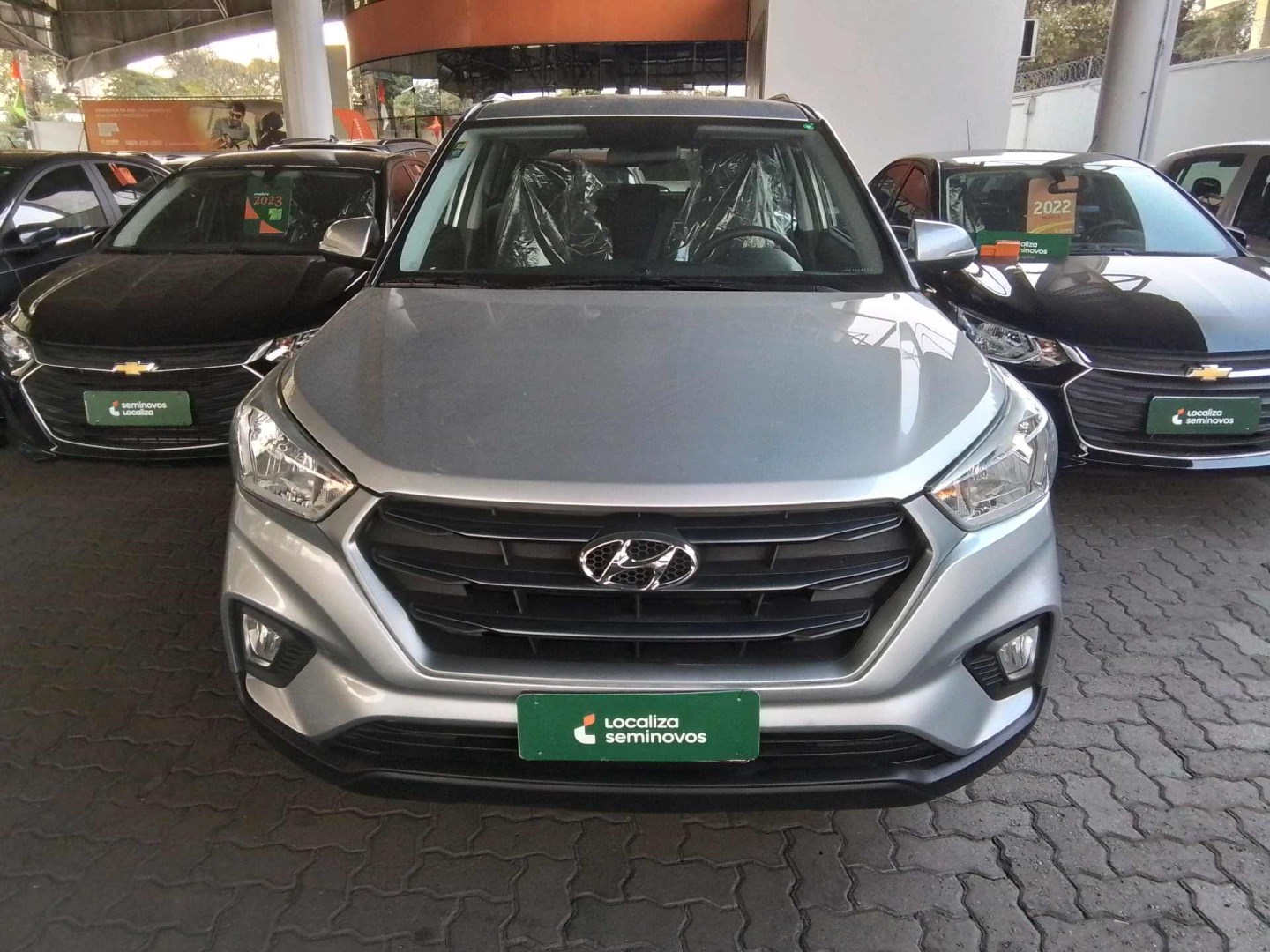 //www.autoline.com.br/carro/hyundai/hb20-10-comfort-12v-flex-4p-manual/2023/sao-paulo-sp/25030251
