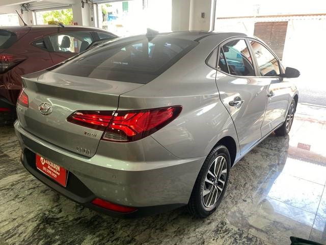 //www.autoline.com.br/carro/hyundai/hb20s-10-platinum-plus-12v-flex-4p-turbo-automatico/2022/fortaleza-ce/23470217
