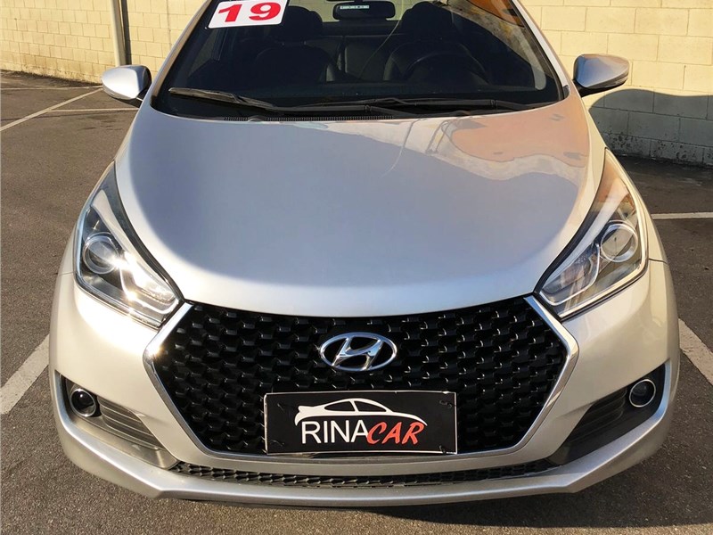 //www.autoline.com.br/carro/hyundai/hb20s-16-premium-16v-flex-4p-automatico/2019/nova-iguacu-rj/23760065