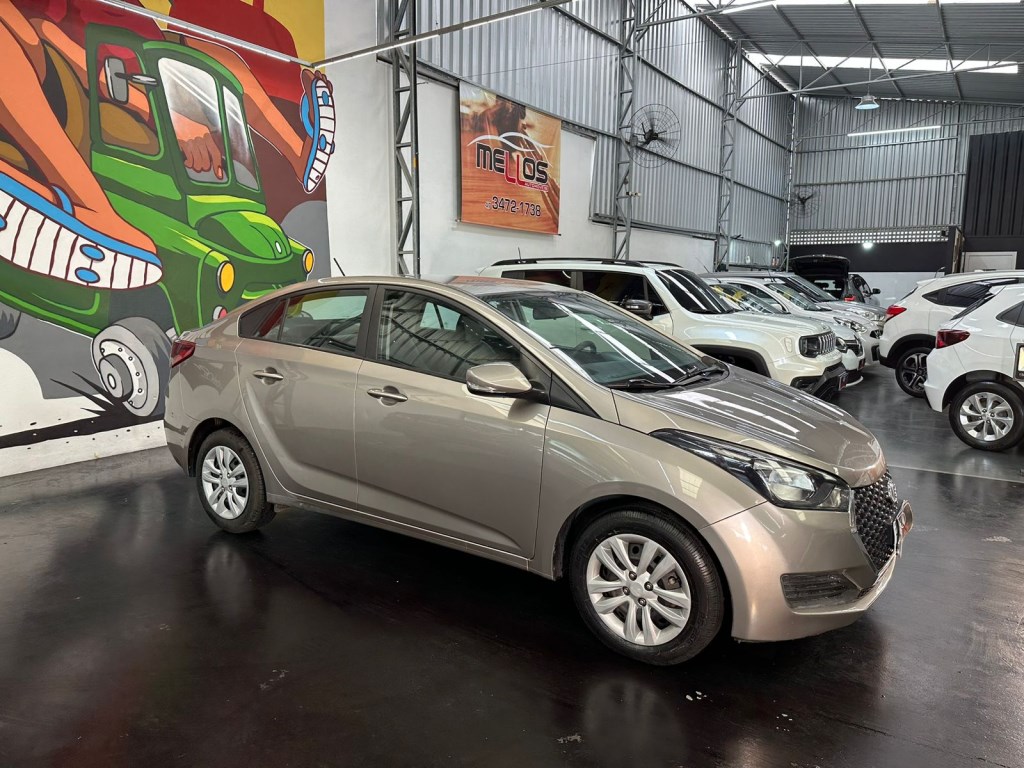 //www.autoline.com.br/carro/hyundai/hb20s-16-style-16v-flex-4p-automatico/2019/joinville-sc/23802709