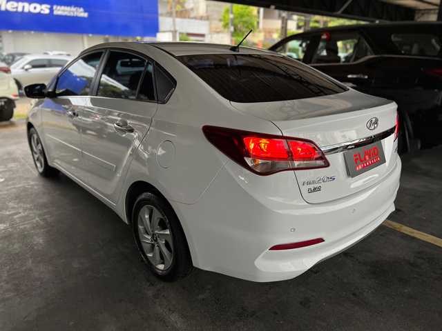 //www.autoline.com.br/carro/hyundai/hb20s-16-premium-16v-flex-4p-automatico/2017/fortaleza-ce/23983912