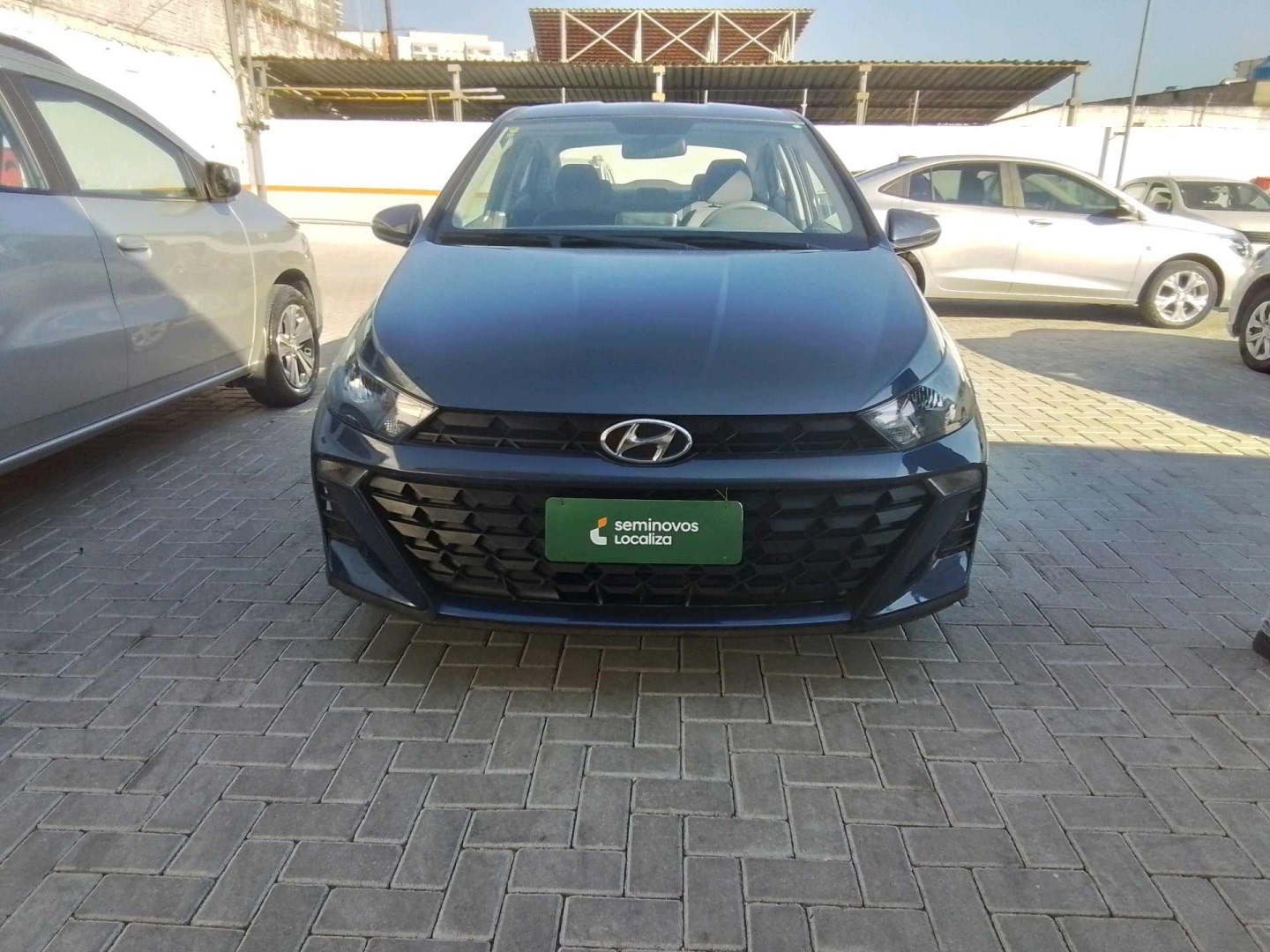 //www.autoline.com.br/carro/hyundai/hb20s-10-comfort-12v-flex-4p-manual/2023/sao-paulo-sp/24534235
