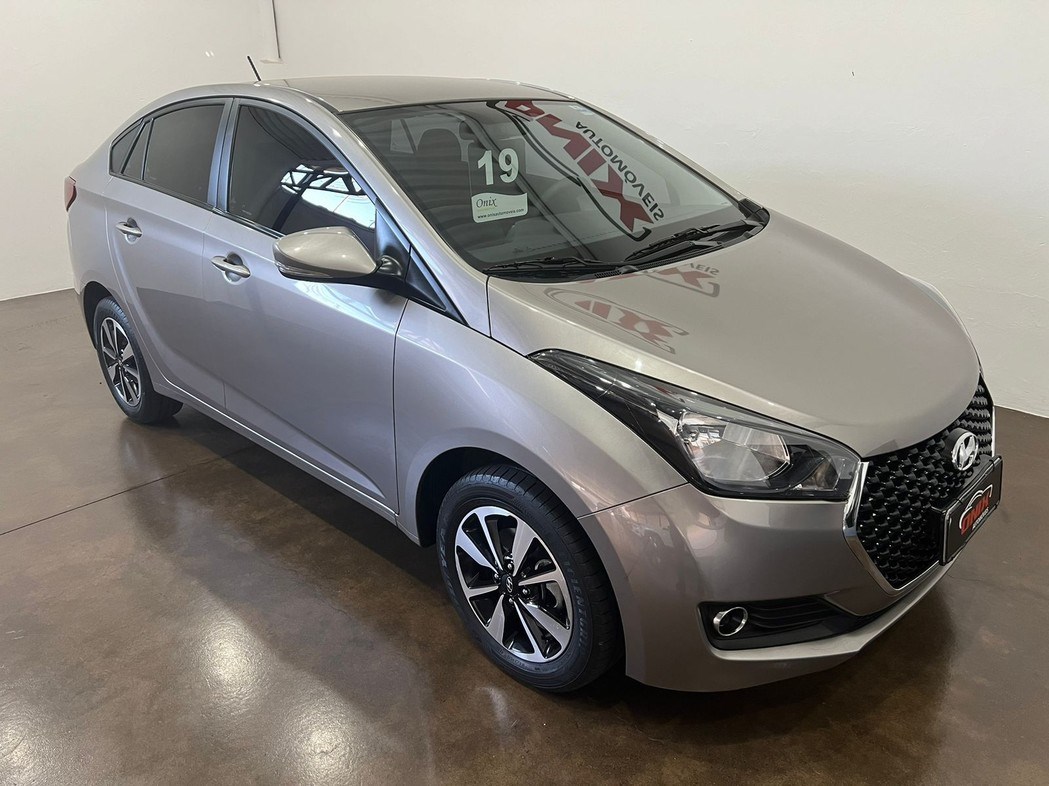 //www.autoline.com.br/carro/hyundai/hb20s-16-style-16v-flex-4p-automatico/2019/franca-sp/24787807