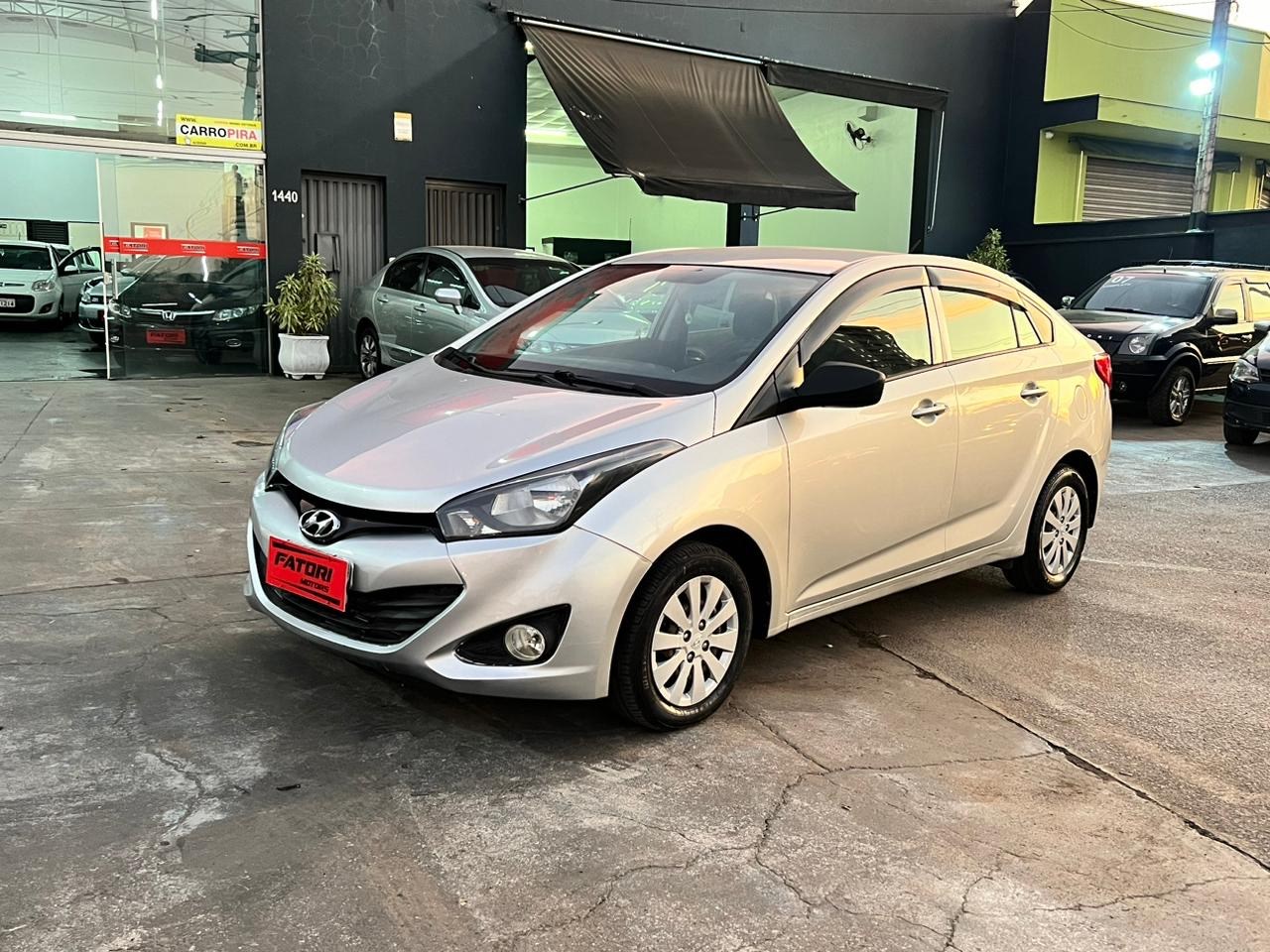 //www.autoline.com.br/carro/hyundai/hb20s-10-comfort-style-12v-flex-4p-manual/2015/piracicaba-sp/24793886