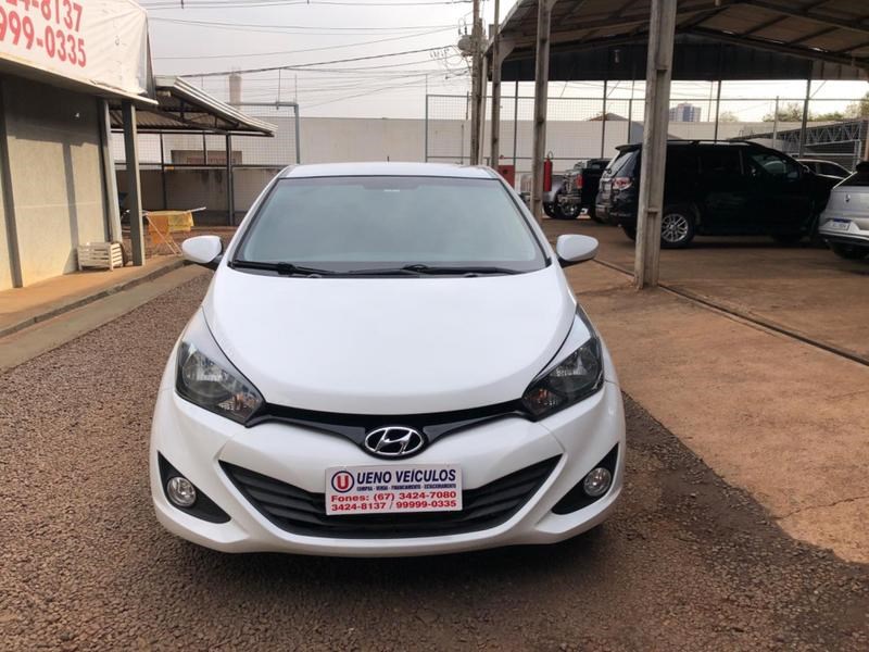 //www.autoline.com.br/carro/hyundai/hb20s-16-comfort-plus-16v-flex-4p-manual/2015/dourados-ms/24838738