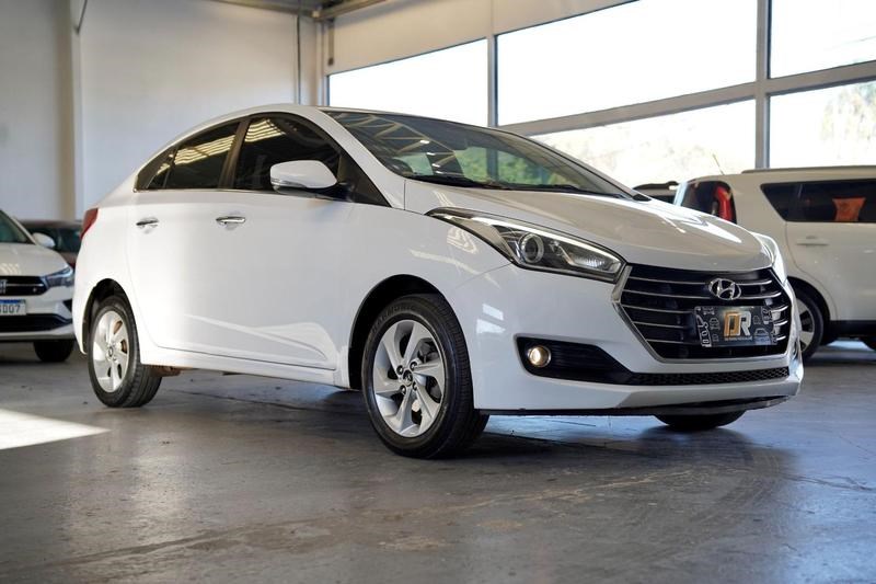 //www.autoline.com.br/carro/hyundai/hb20s-16-premium-16v-flex-4p-automatico/2016/porto-alegre-rs/24911335
