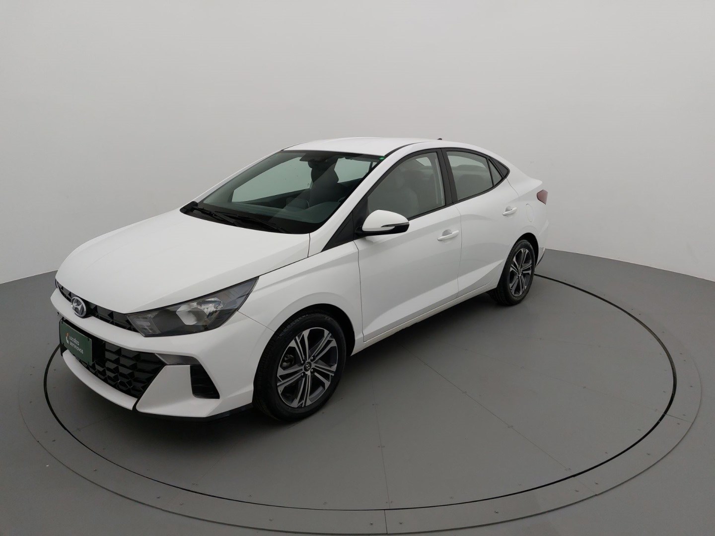 //www.autoline.com.br/carro/hyundai/hb20s-10-comfort-12v-flex-4p-turbo-automatico/2023/sao-paulo-sp/24920198
