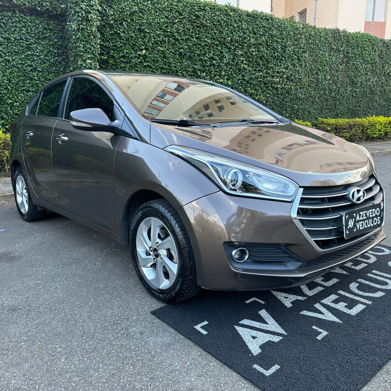 //www.autoline.com.br/carro/hyundai/hb20s-16-premium-16v-flex-4p-automatico/2018/campinas-sp/24973997