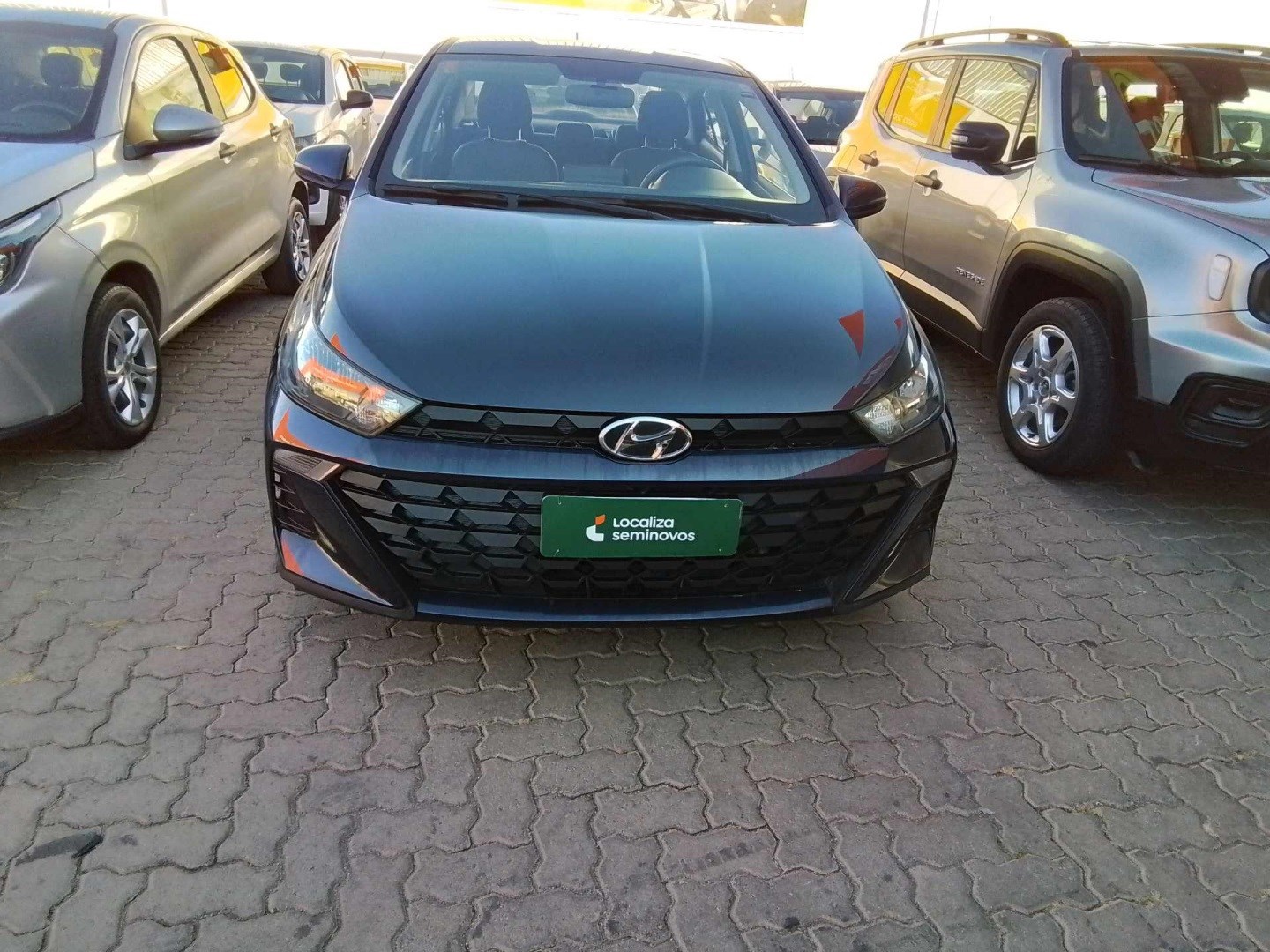 //www.autoline.com.br/carro/hyundai/hb20s-10-comfort-12v-flex-4p-manual/2023/brasilia-df/25003581