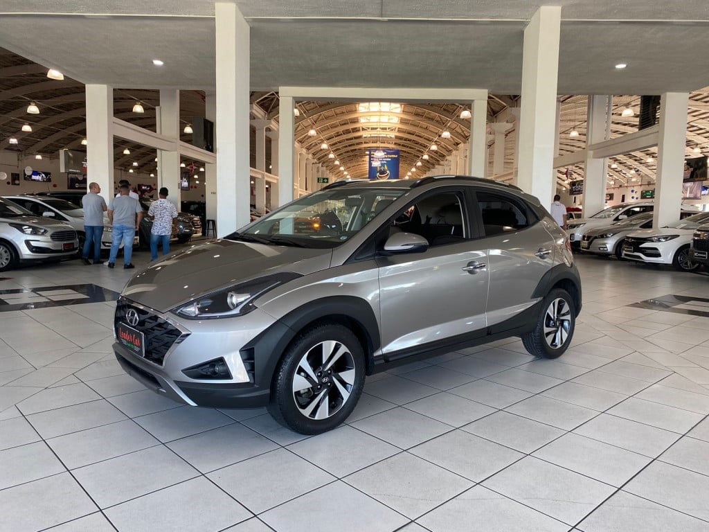 //www.autoline.com.br/carro/hyundai/hb20x-16-diamond-plus-16v-flex-4p-automatico/2021/curitiba-pr/23567863
