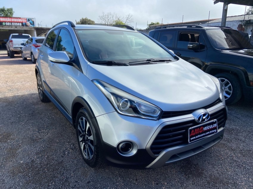 //www.autoline.com.br/carro/hyundai/hb20x-16-premium-16v-flex-4p-automatico/2019/porto-alegre-rs/23940833