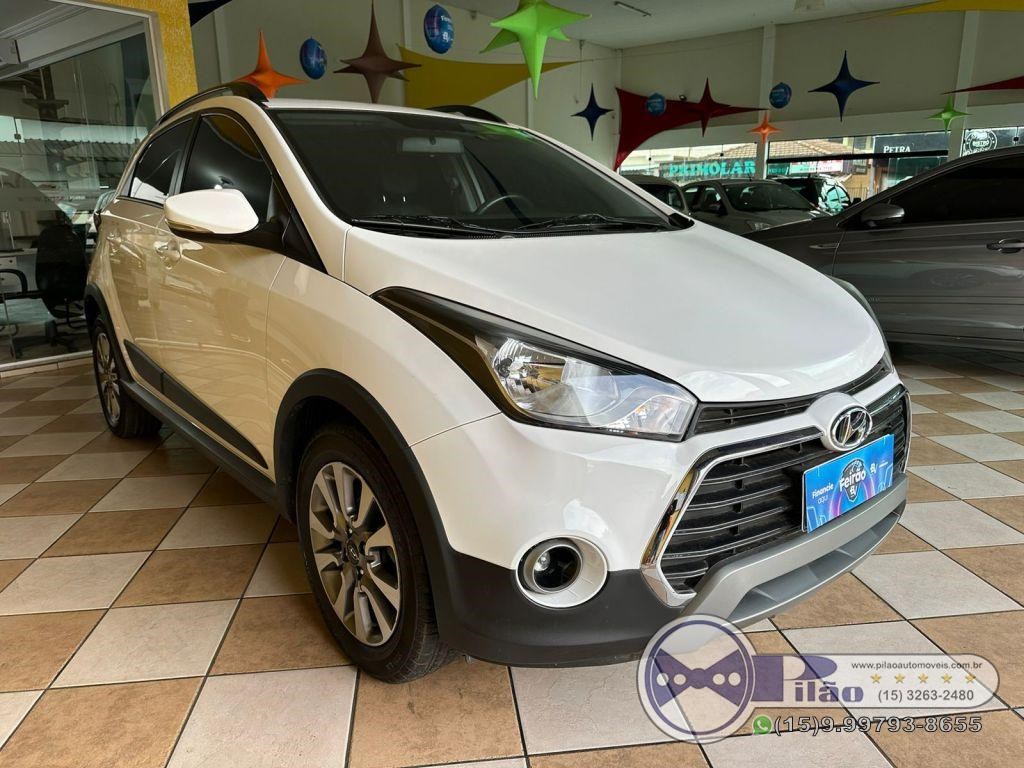 //www.autoline.com.br/carro/hyundai/hb20x-16-style-16v-flex-4p-automatico/2017/boituva-sp/24451675