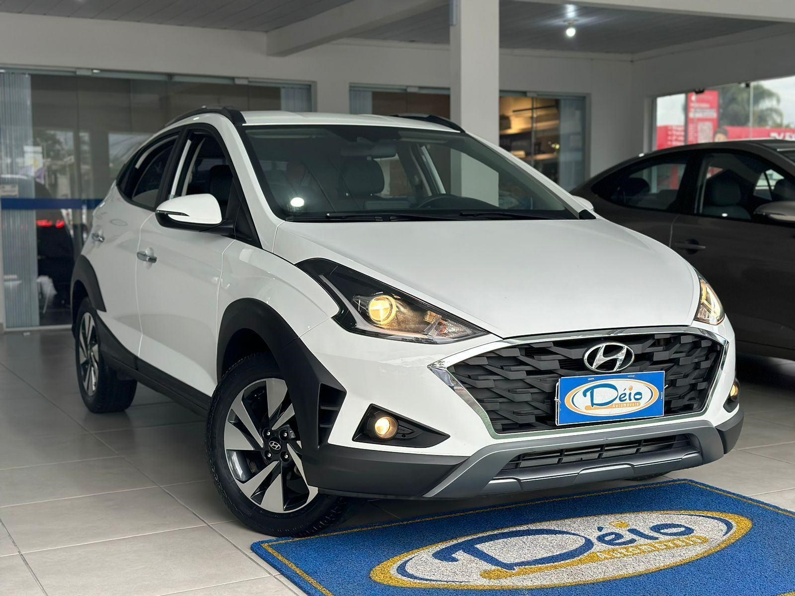 //www.autoline.com.br/carro/hyundai/hb20x-16-diamond-16v-flex-4p-automatico/2020/palhoca-sc/24932352