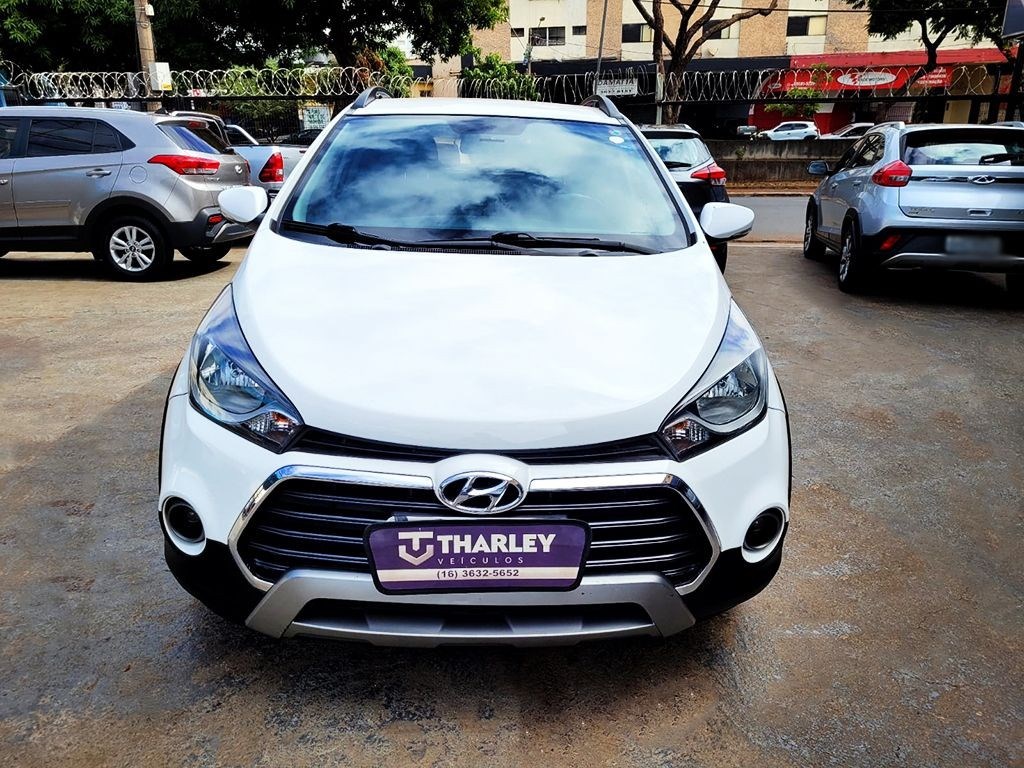 //www.autoline.com.br/carro/hyundai/hb20x-16-style-16v-flex-4p-automatico/2017/ribeirao-preto-sp/25004894
