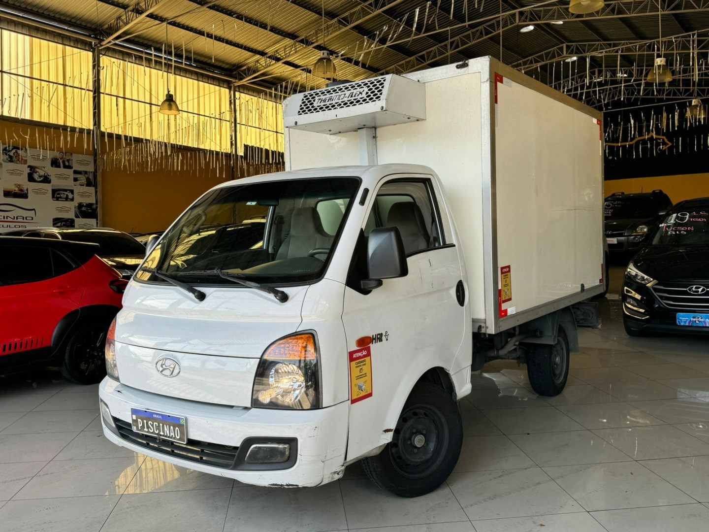 //www.autoline.com.br/carro/hyundai/hr-25-16v-diesel-2p-turbo-manual/2020/embu-das-artes-sp/24186443