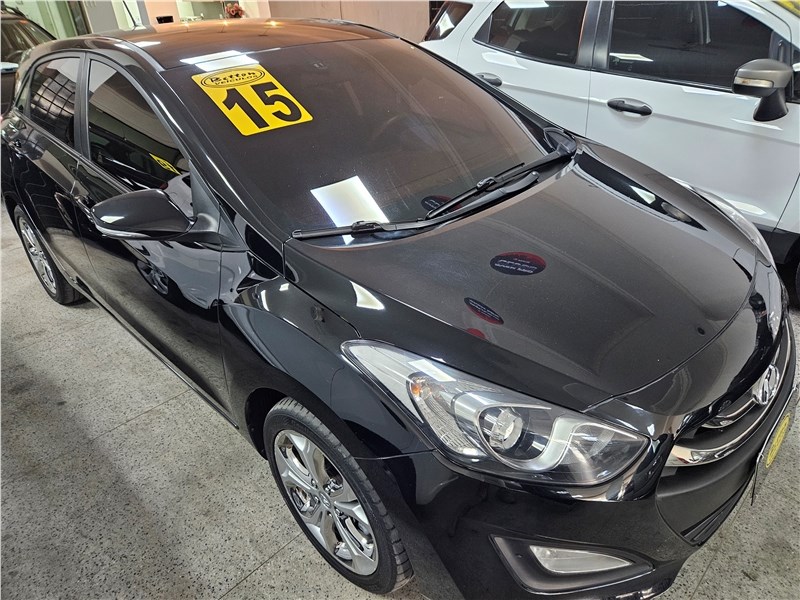//www.autoline.com.br/carro/hyundai/i30-18-gls-16v-gasolina-4p-automatico/2015/niteroi-rj/24707519