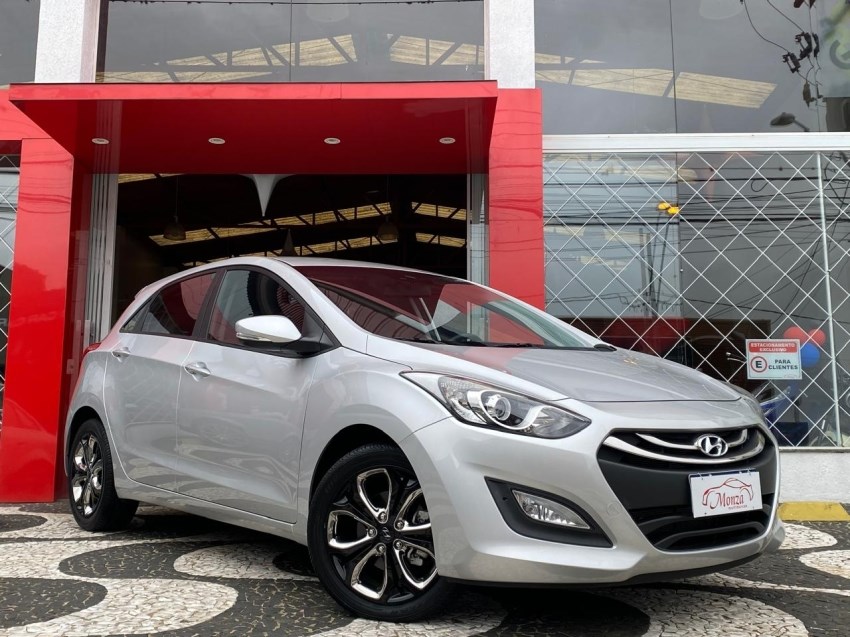 //www.autoline.com.br/carro/hyundai/i30-18-edicao-limitada-16v-gasolina-4p-automatico/2015/ponta-grossa-pr/24752244