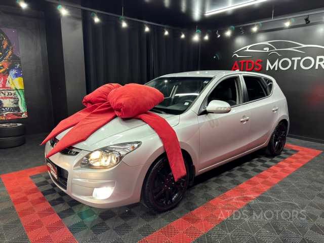 //www.autoline.com.br/carro/hyundai/i30-20-gls-16v-gasolina-4p-manual/2011/sao-mateus-do-sul-pr/24912515