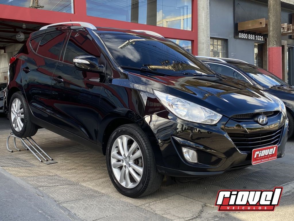 //www.autoline.com.br/carro/hyundai/ix35-20-16v-flex-4p-manual/2012/rio-grande-rs/23552978